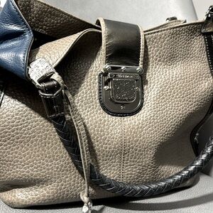 Brighton satchel w/ braided straps!Large size with beautiful detailing.Preloved